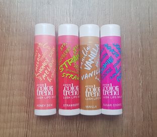 Avon Color Trend pachnący balsam do ust Kolorowy koktajl Ciastko