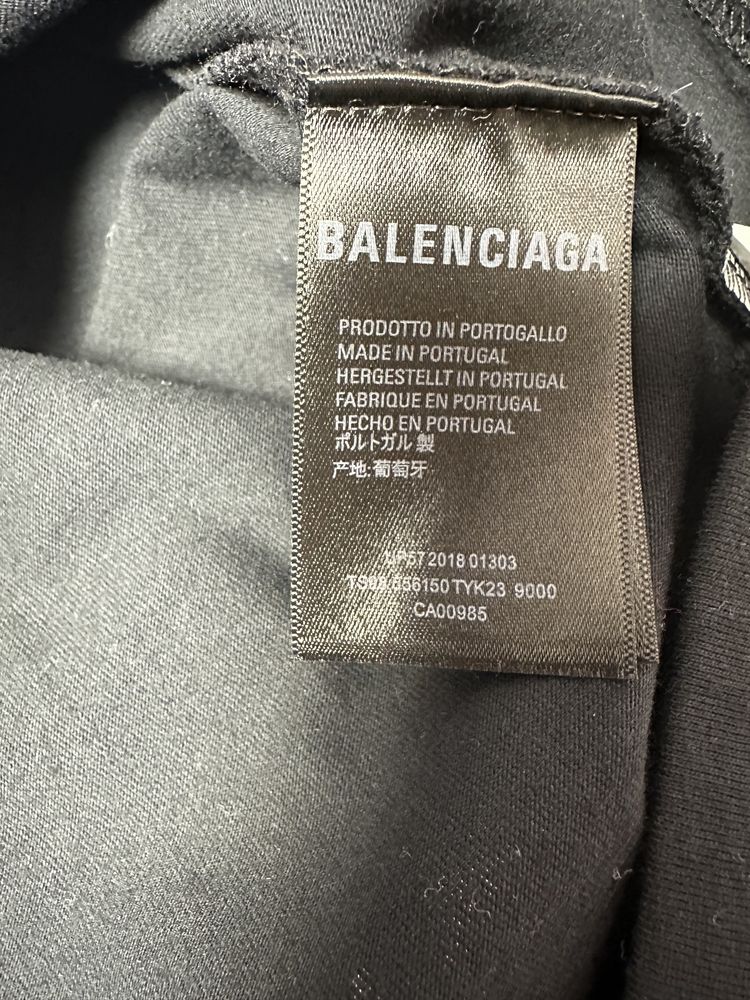 Футболка Balenciaga