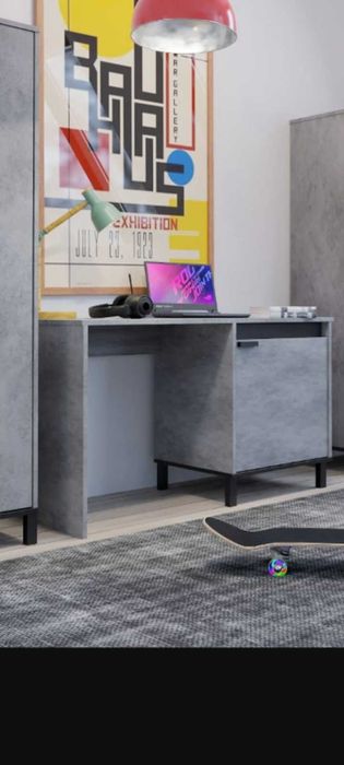 Biurko nowe młodzieżowe