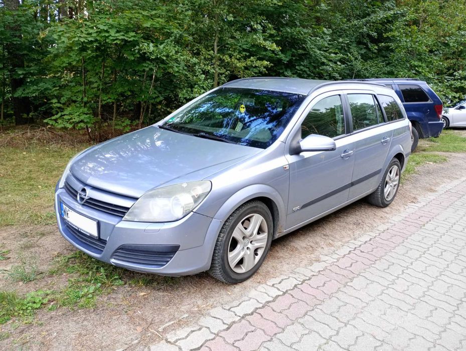 Opel Astra 1.9 150KM z hakiem