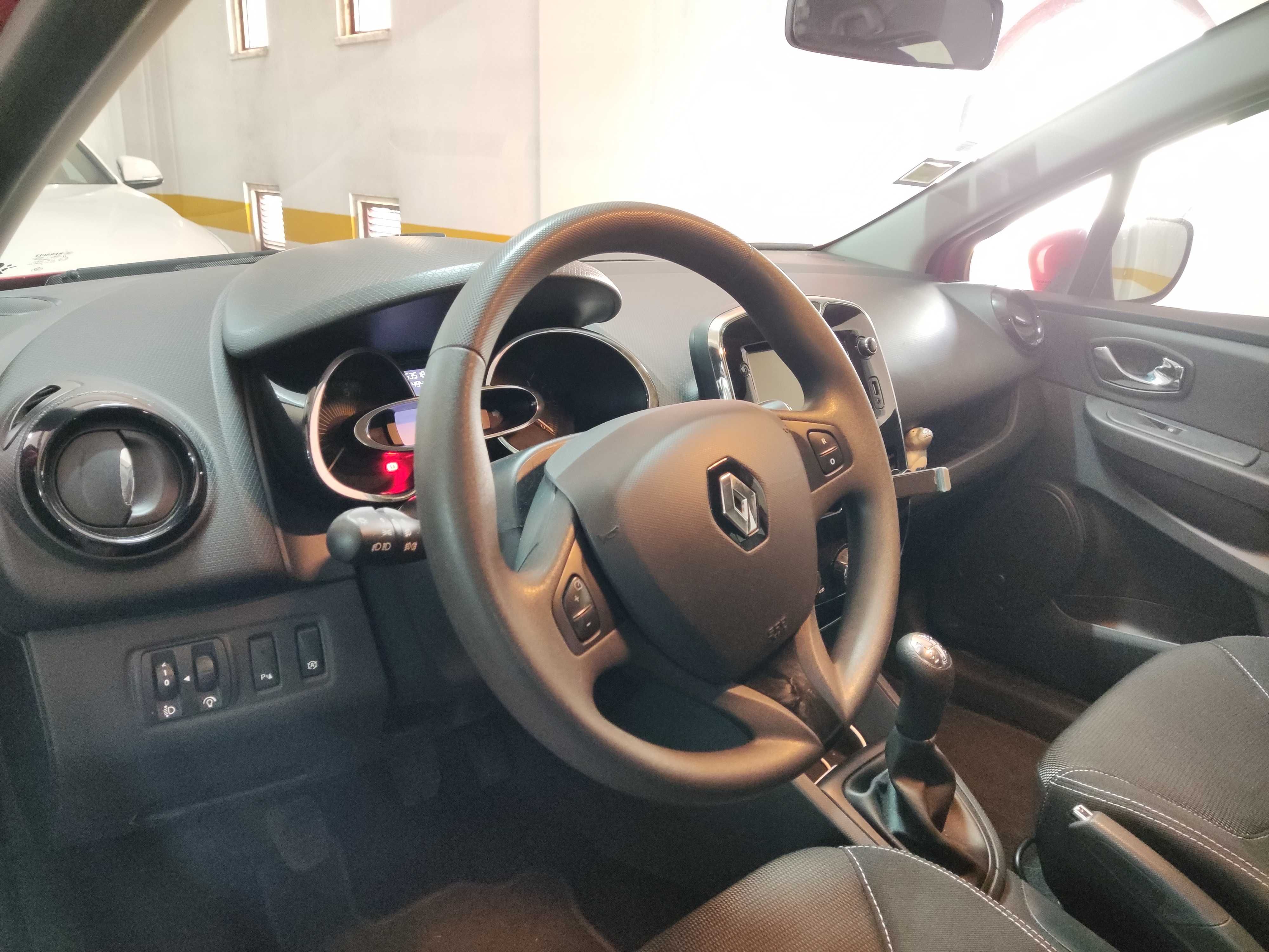Vendo Renault clio 1.5 dci confort - 89k km