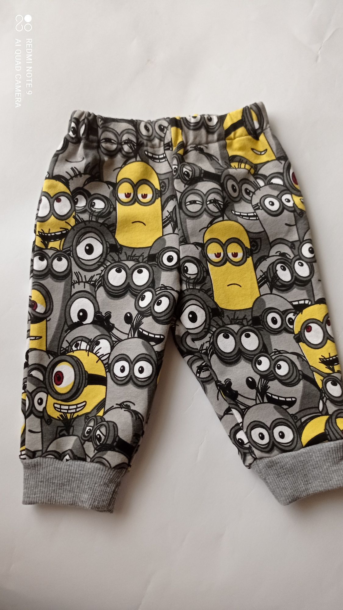 Minionki spodnie dresowe handmade rozmiar 62-68