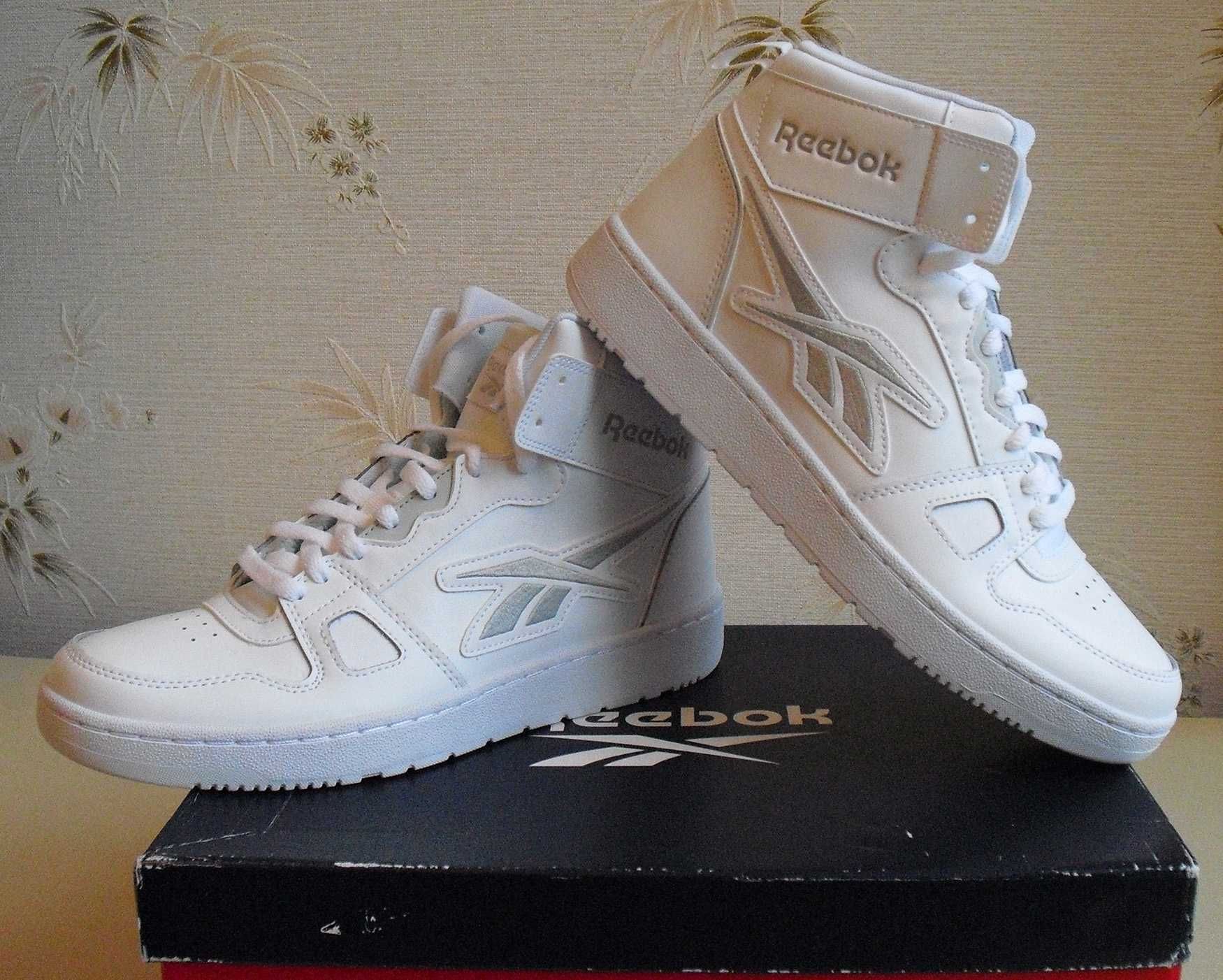 Высокие кроссовки мужские Reebok Resonator Mid для баскетбола
