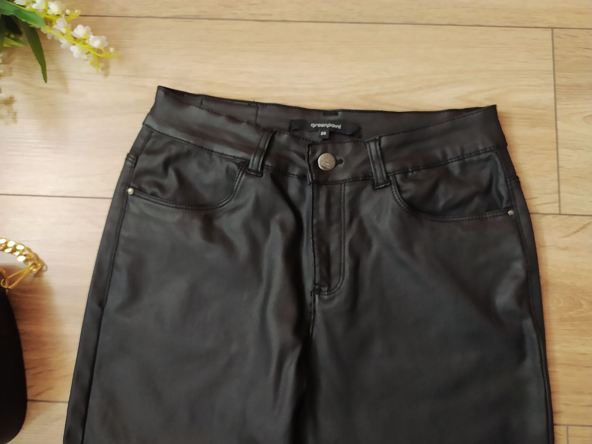 Spodnie woskowane skóra ekologiczna 36 S czarne slim rurki skinny