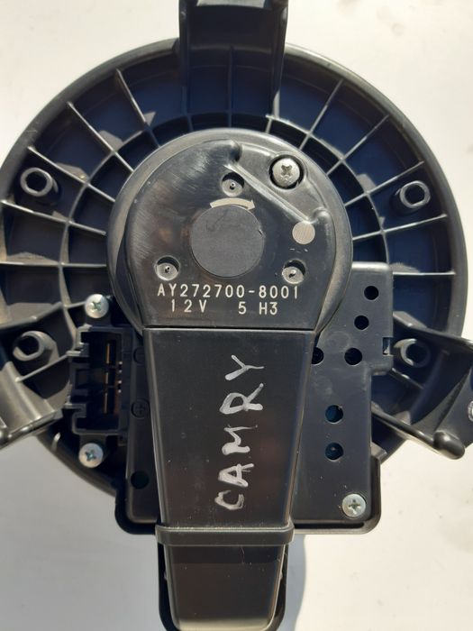 Вентилятор салона  Toyota Camry 40  моторчик печки