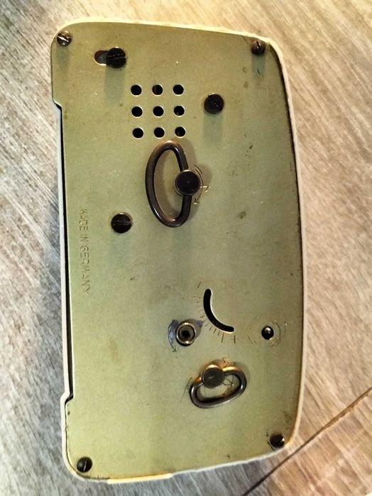 stary zegar budzik z pozytywką Coronet musical alarm  germany l-70