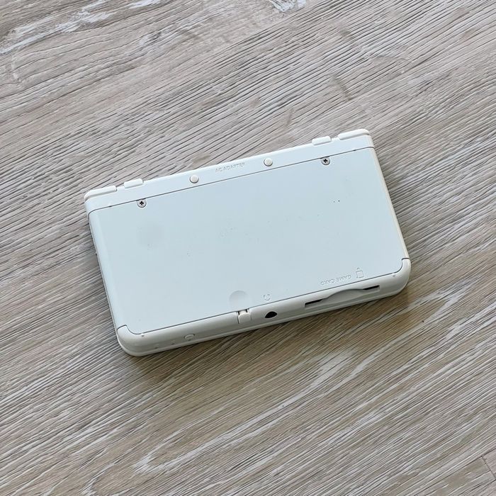 New Nintendo 3DS Branca