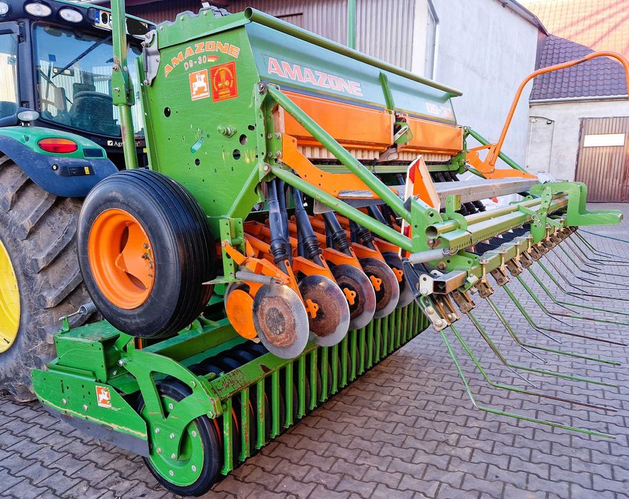 amazone d9 super ke3000 zestaw uprawowo siewny 3m ( siewnik talerzowy)