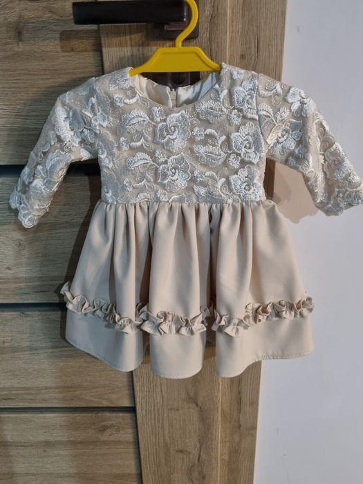 Sukienka dziewczynka 74 chrzest roczek