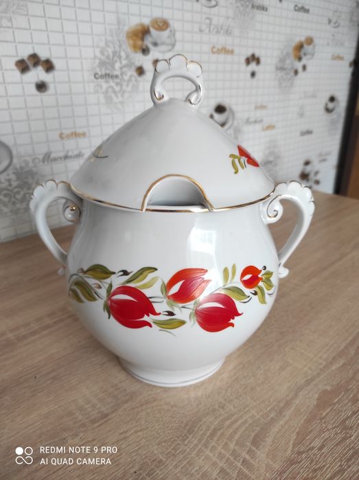 Продается самовар фарфоровый