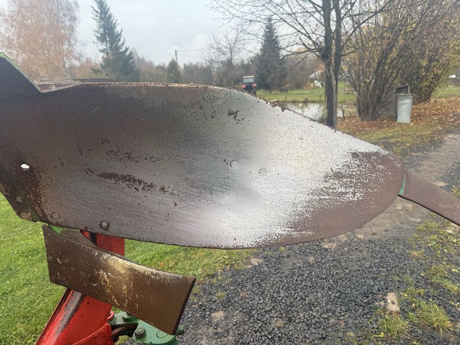Pług Kverneland 4 obrotowy