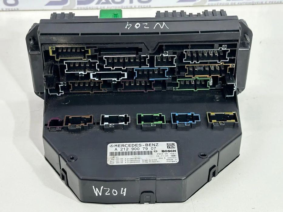Caixa Fusíveis - Mercedes C (W204)