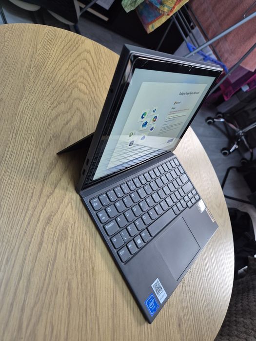 Laptop Tablet Lenovo Ideapad 3 Stan BDB