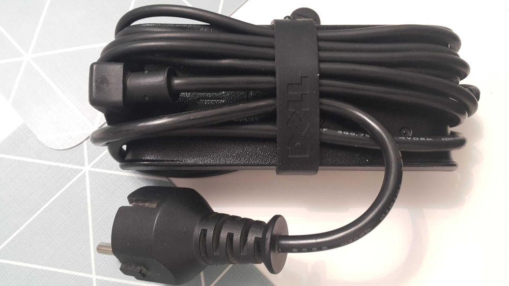 Ноутбук Dell Vostro 1015