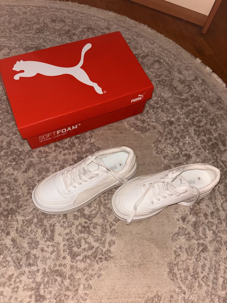 Puma кроссовки женские 38 р