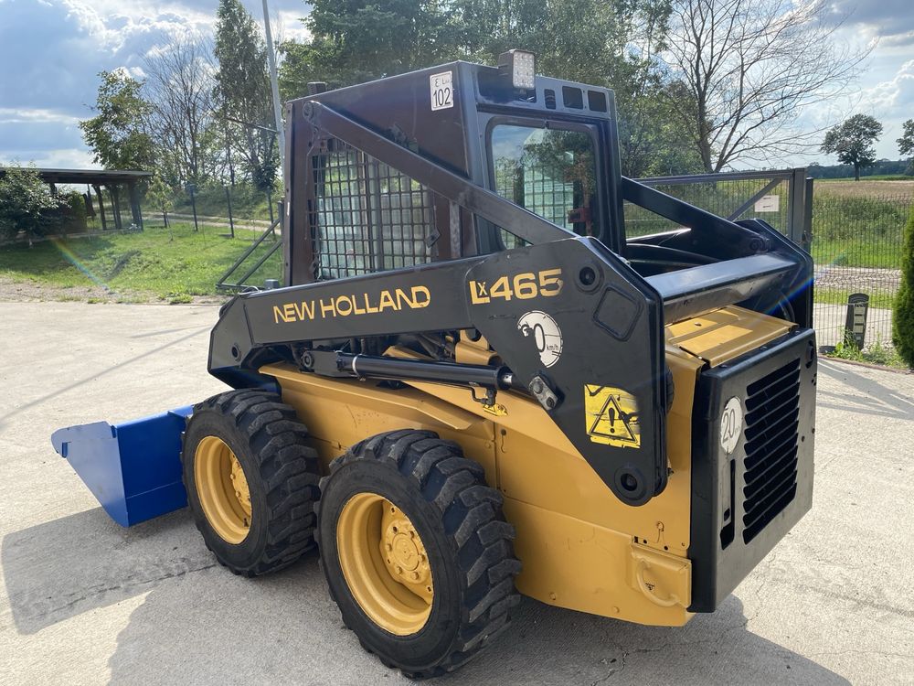 ŁADOWARKA NEW HOLLAND LX465 Z ŁYŻKĄ 4X4 Bobcat Schaffer Wiedemann atla