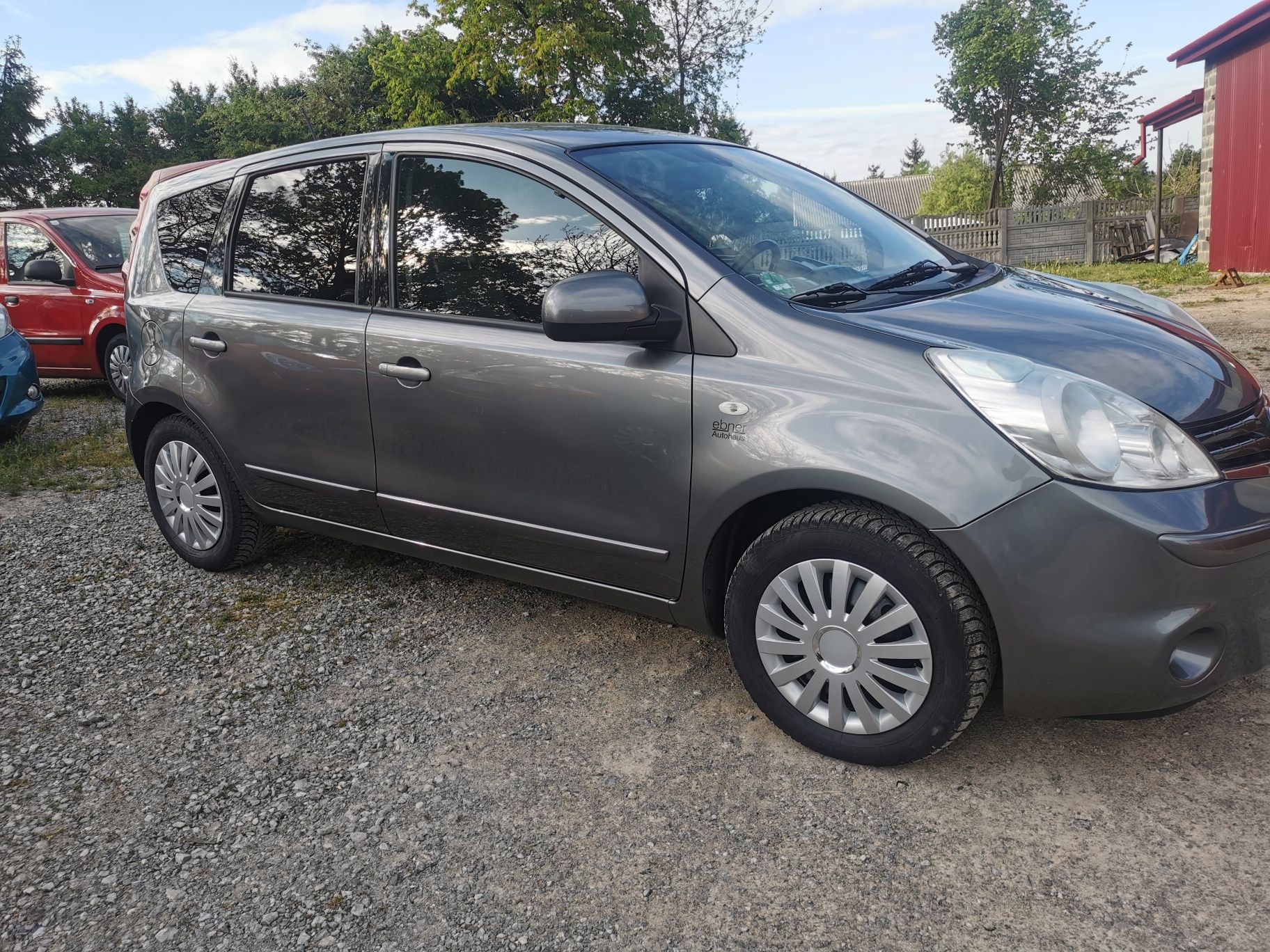 Nissan note 2011 rok 1.4 benzyna 88km