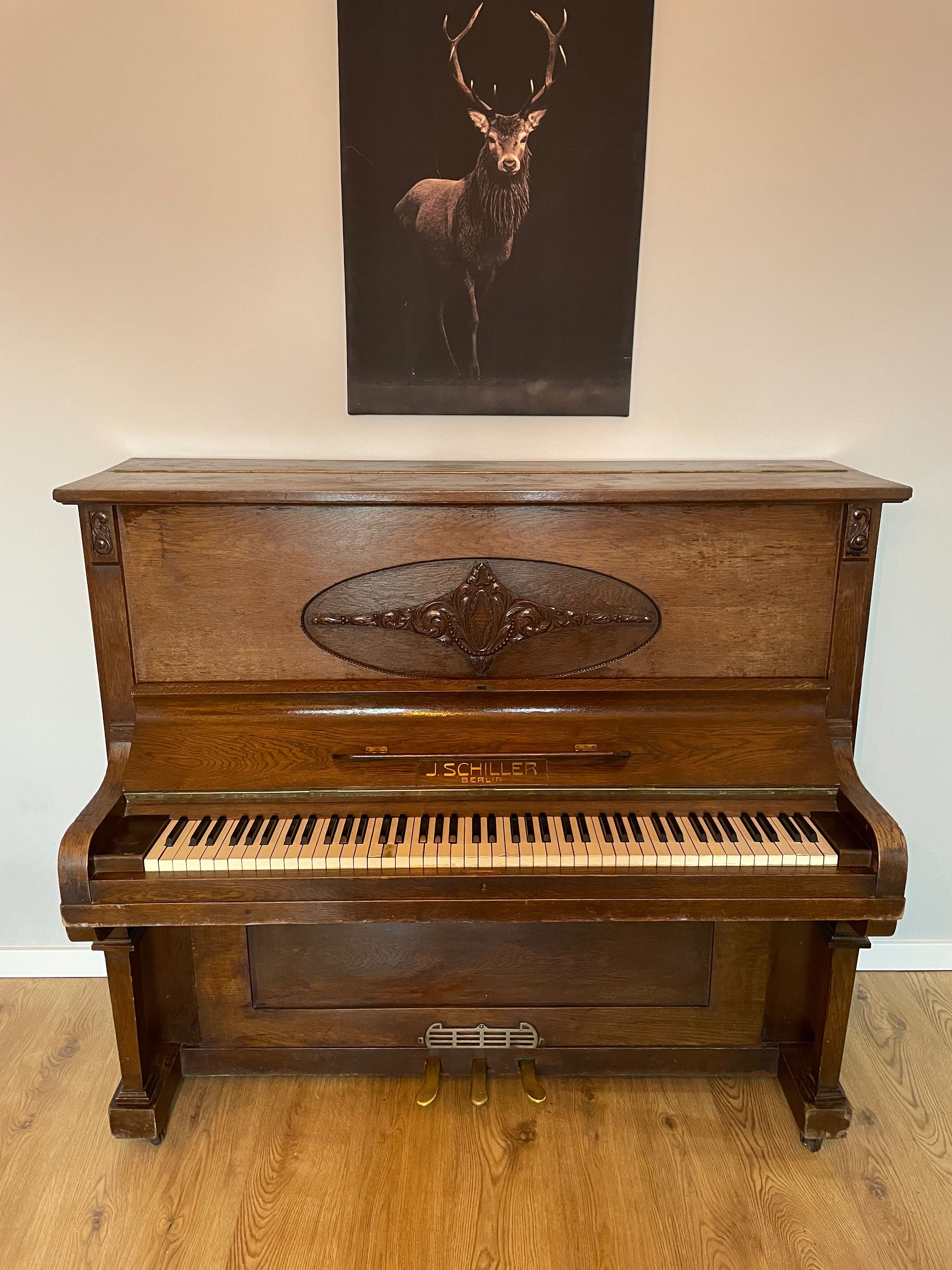 Pianino J. Schiller Berlin