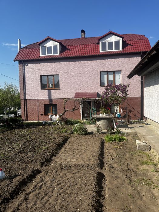 Утеплення фасадів термо- плитою і пінопластом.