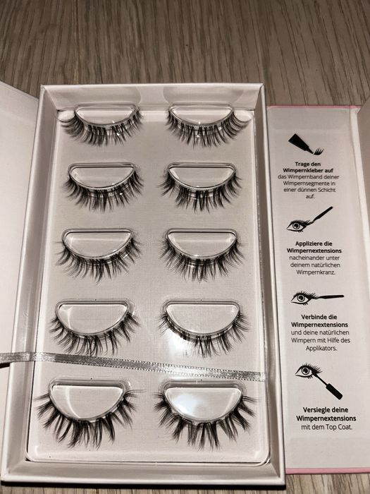 Пучкові накладні вії з повним набором