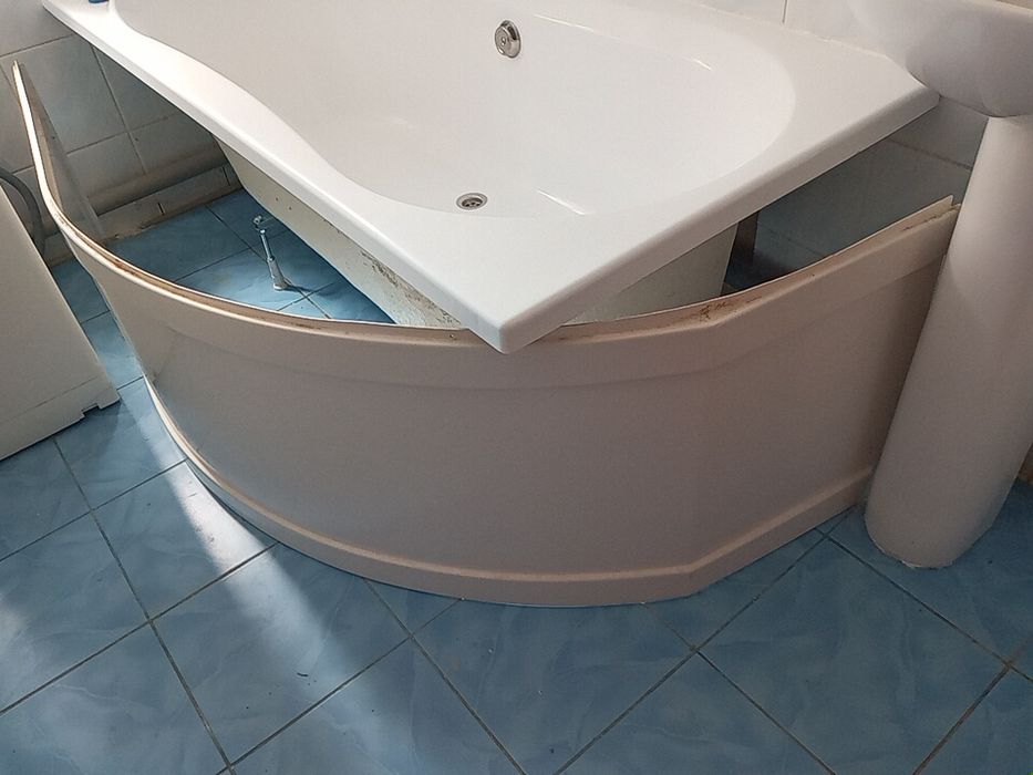 Панель для ванни