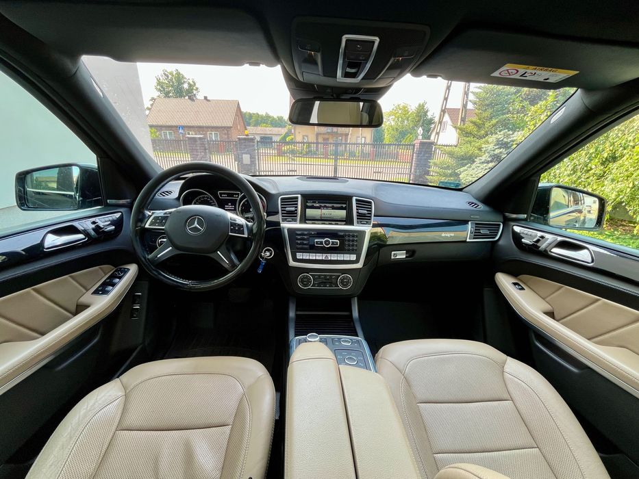 Mercedes-Benz GL 500 AMG 4MATIC Designo 2015R 4.7L 435KM