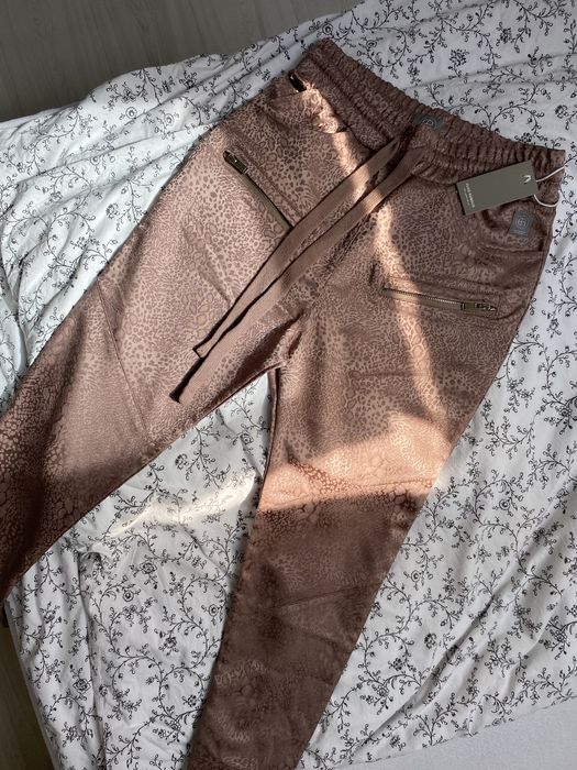 spodnie Elias Rumelis taupe leo ER Savanna jaguard fit pants XS 34