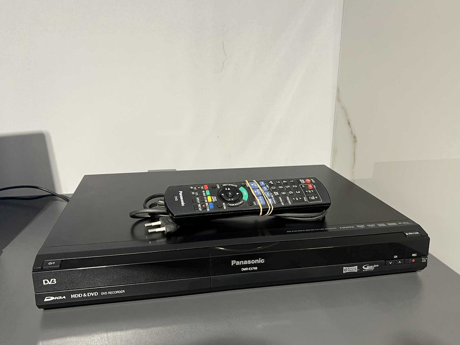 Nagrywarka DVD PANASONIC DMR-EX768 z pilotem/Komis Krzysiek