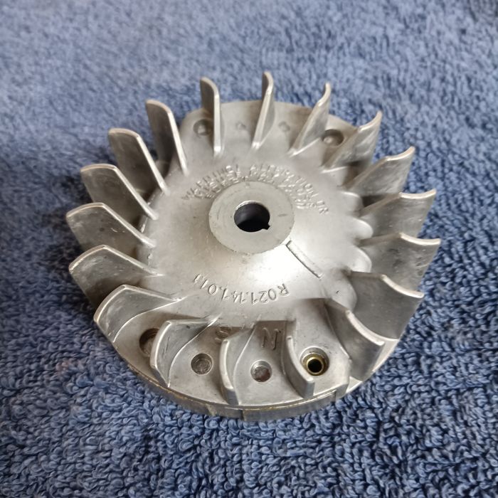 Koło magnesowe  Makita DCS