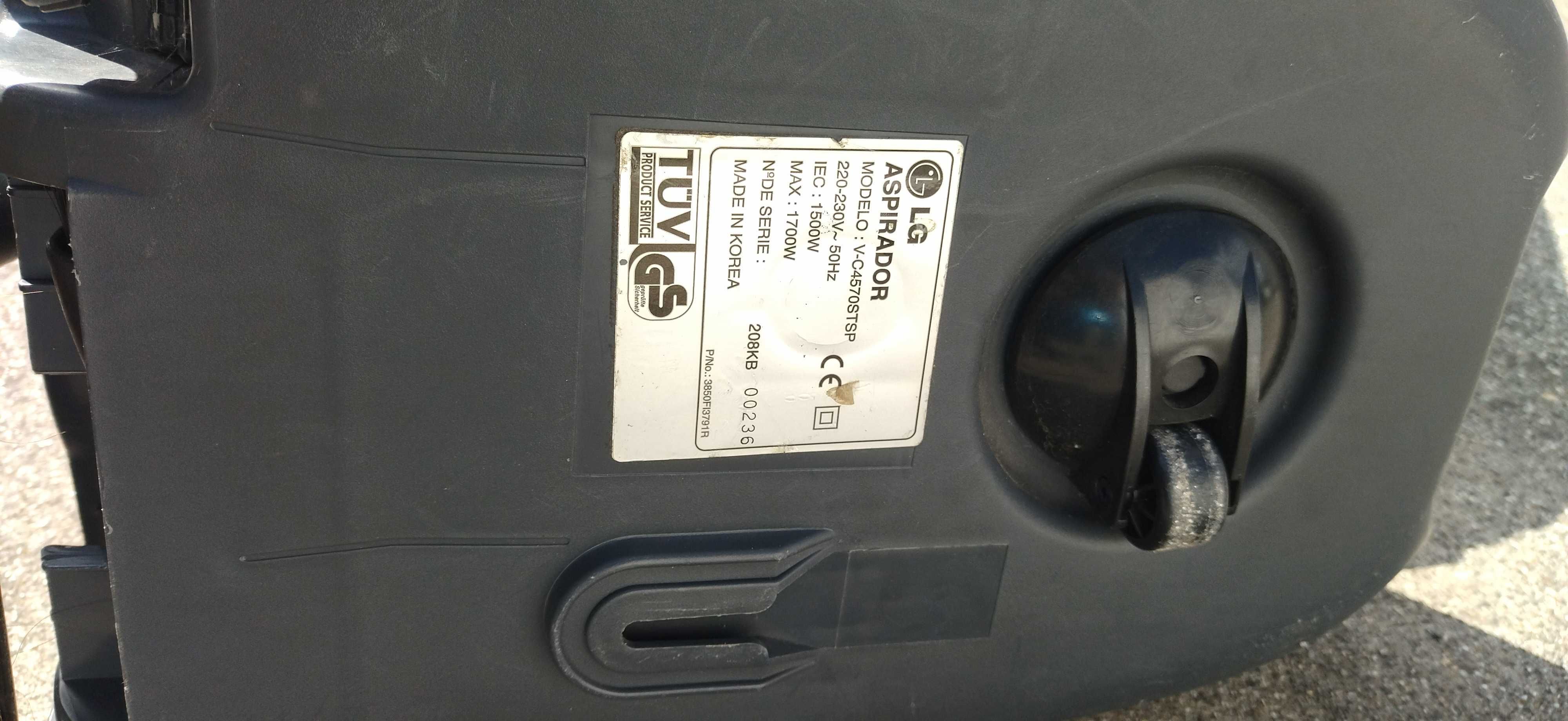 Aspirador LG V-C4570STSP