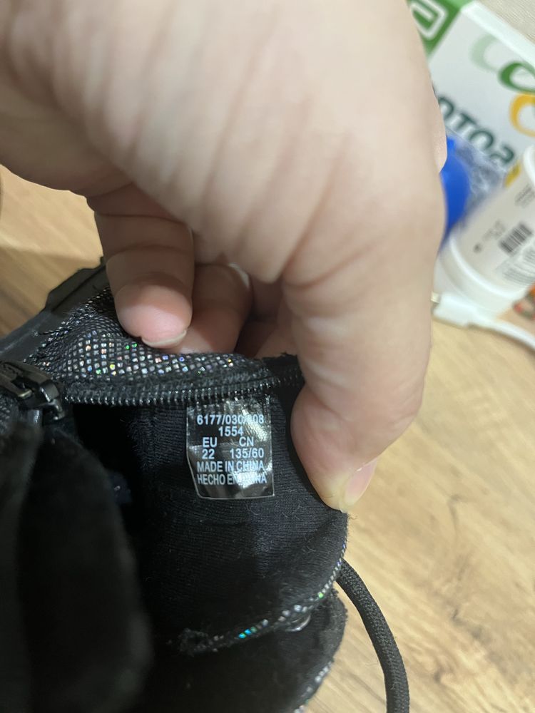 Ботінки zara 22 продам