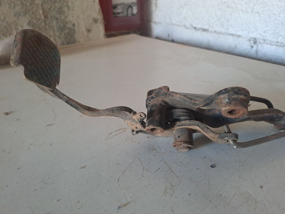 Pedal de travão de uma Yamaha RZ50