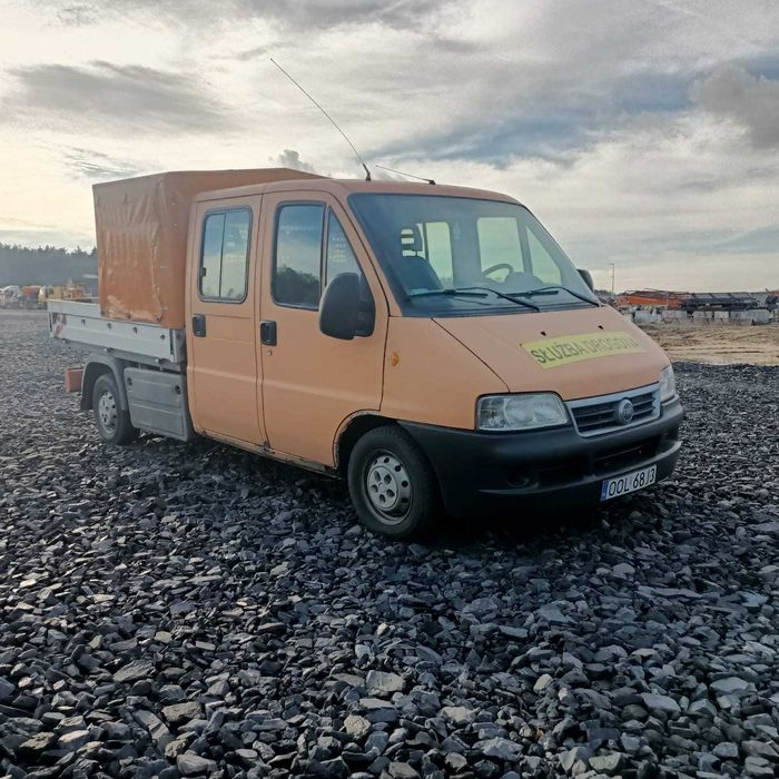 Fiat Ducato 6-osobowy.2,3l  doka,hak