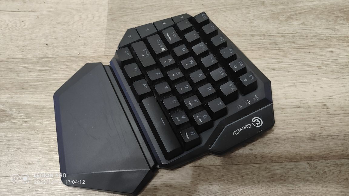 Gamesir z2 механическая клавиатура