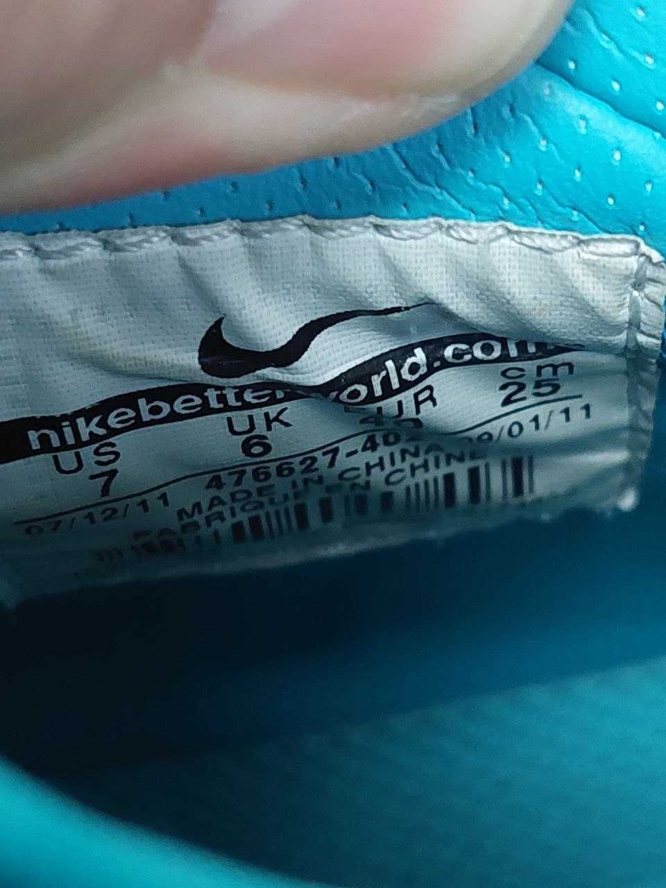 Кроссовки Nike Dunk High кожа оригинал 40р