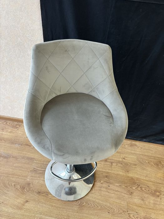 Барний стілець, замша