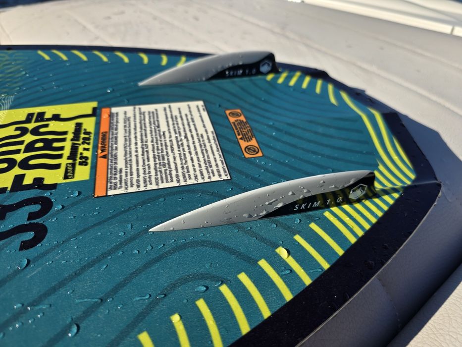 Prancha wakesurf Liquid Force Swami