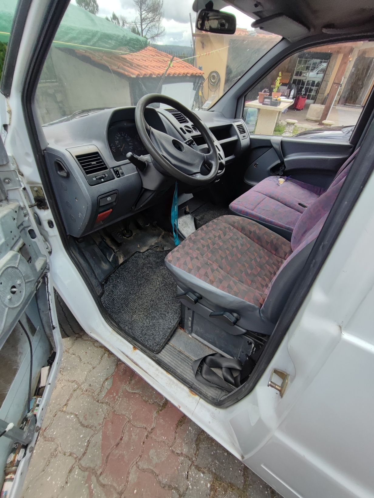 Mercedes Vito 108D