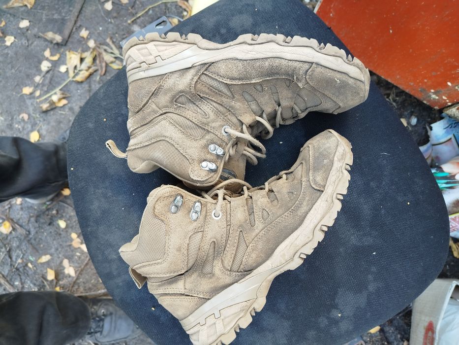 Продам берці вживані