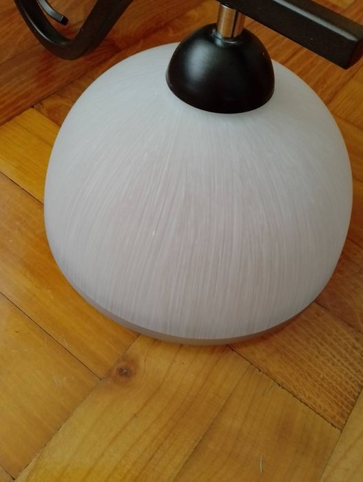 Żyrandol na 3 żarówki