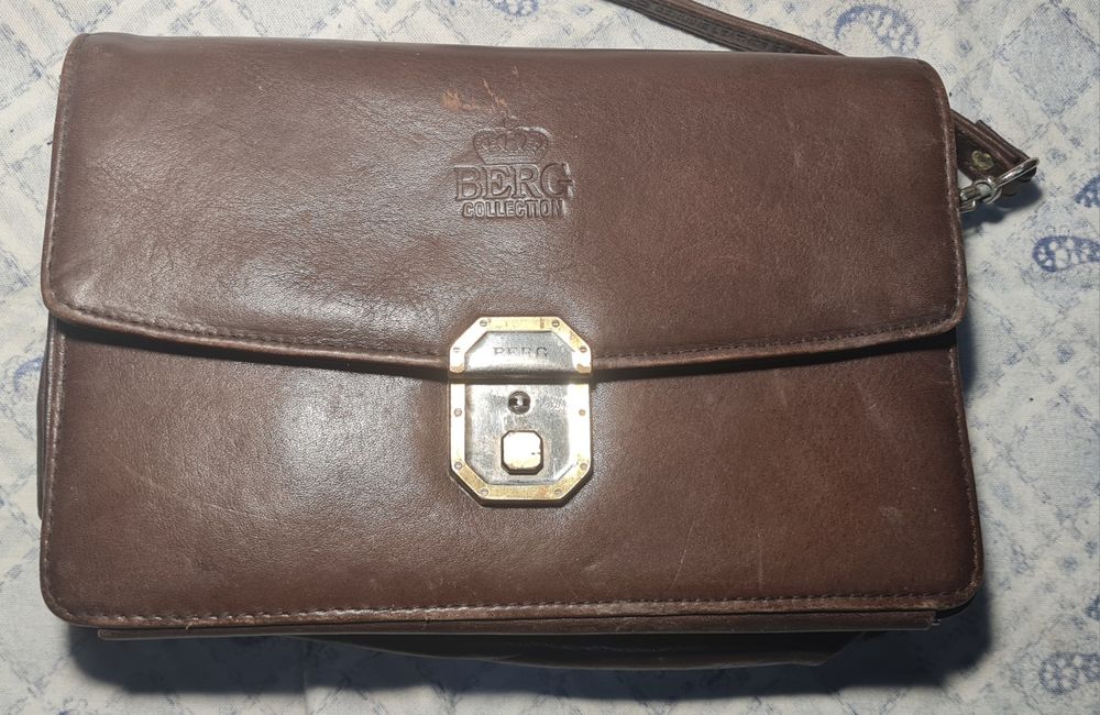 Барсетка BERG,мужская кожа,sharp, статуэтка,nikon