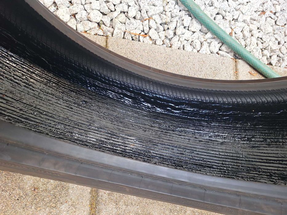 Opona letnia Continental  235/55 R18 (100V)
