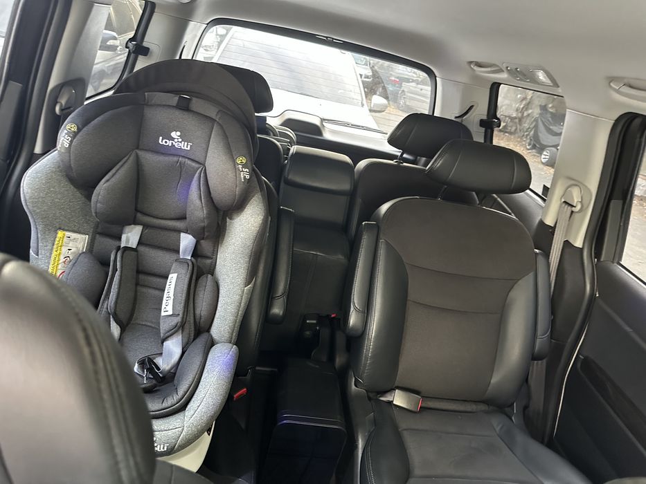 Продам Hondu Elysion 2011 2.4 бенз