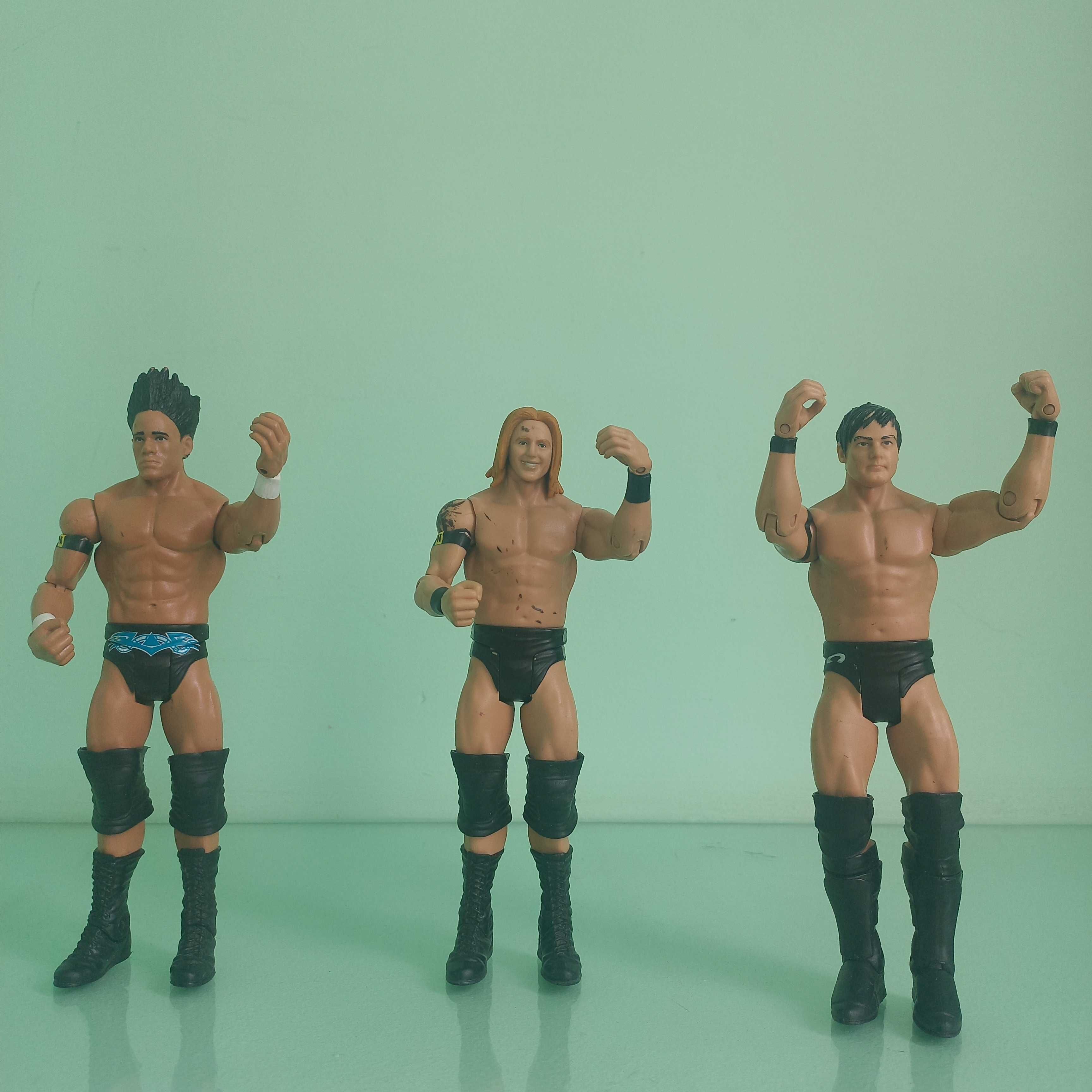 Оригінальні іграшки РЕСТЛЕРОВ WWE Mattel