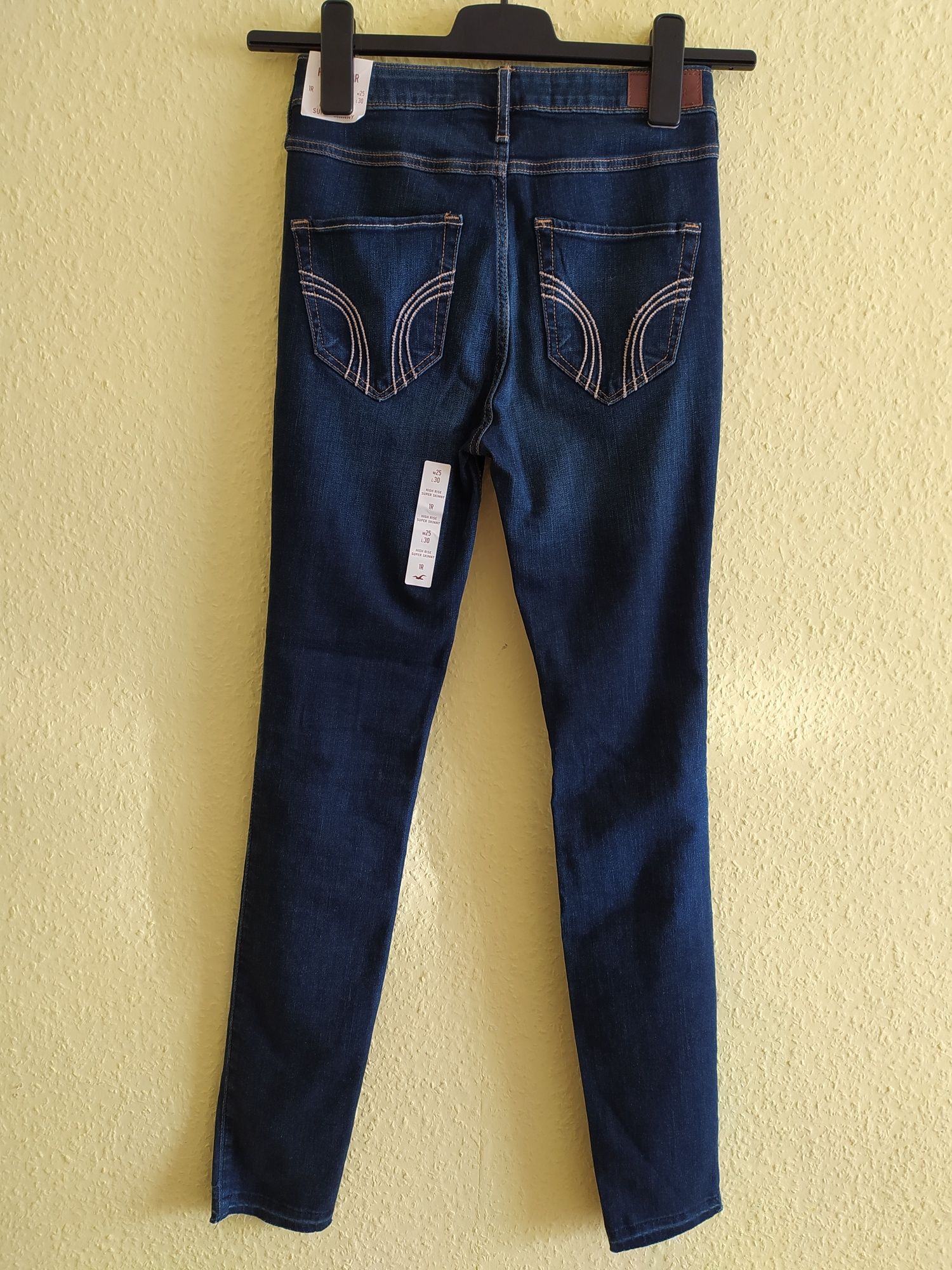 NOWE spodnie jeans Hollister hight rise, super skinny W25 L30 XS
