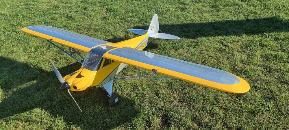 Samolot RC Hangar 9 Carbon Cub 2,3 m. Gratis!