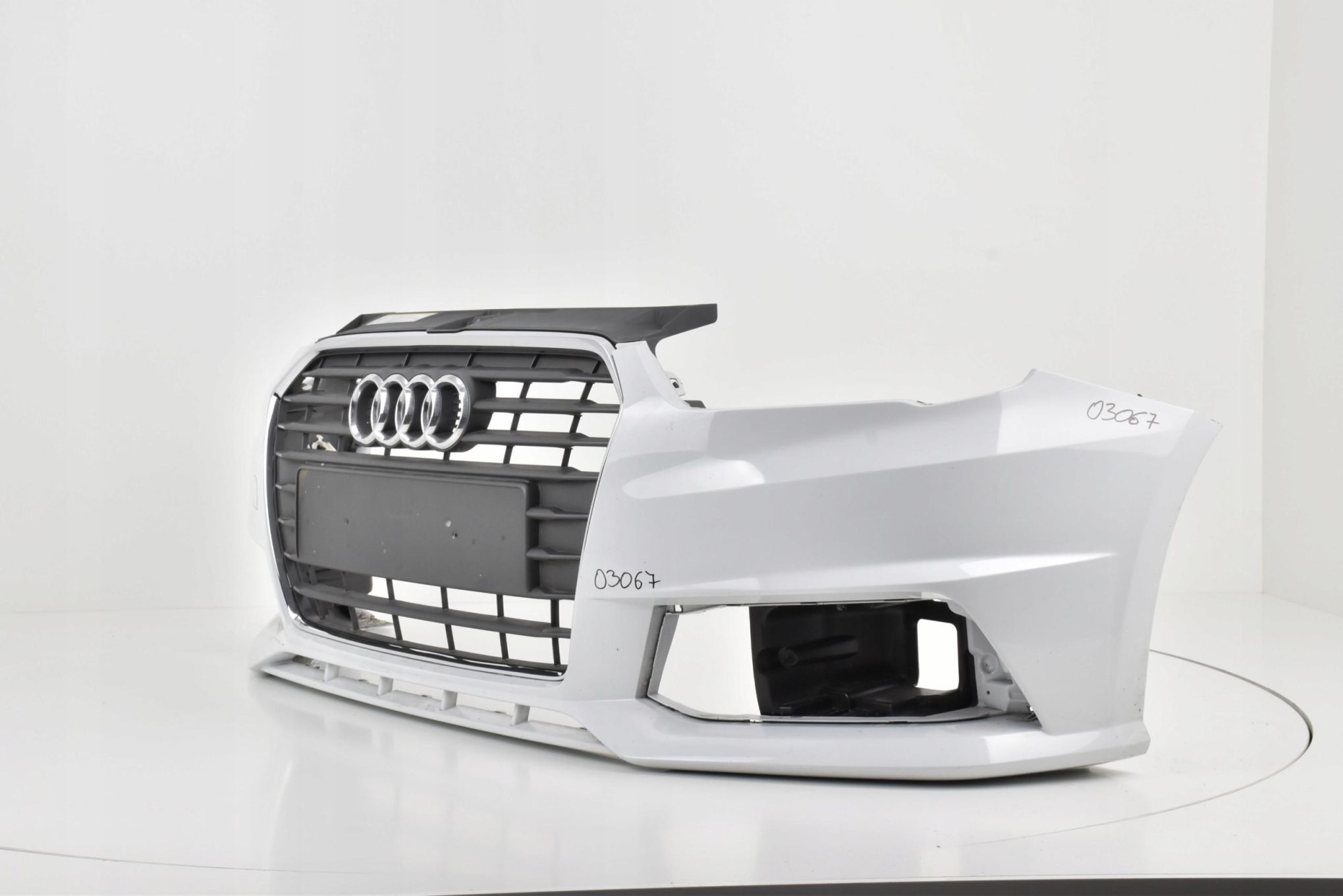 AUDI A1 8XA 8X S-LINE 2017- ZDERZAK PRZEDNI
