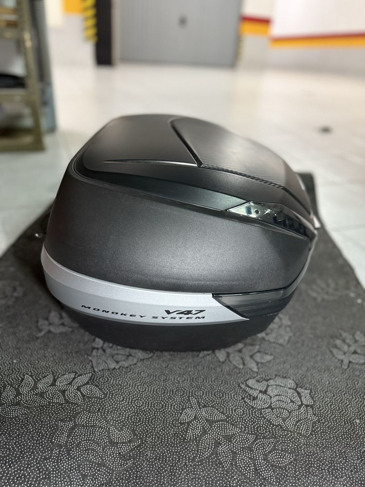 Givi V47 top case para mt09 2021/2022/2023