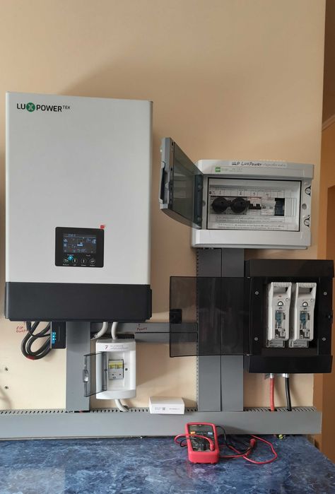 Гібридна-резервна сонячна ел. станції Гібридні 5 кВт