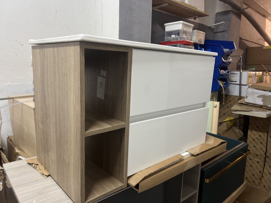 Movel casa banho Novo com Lavatorio